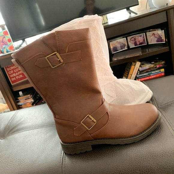 boots under $10